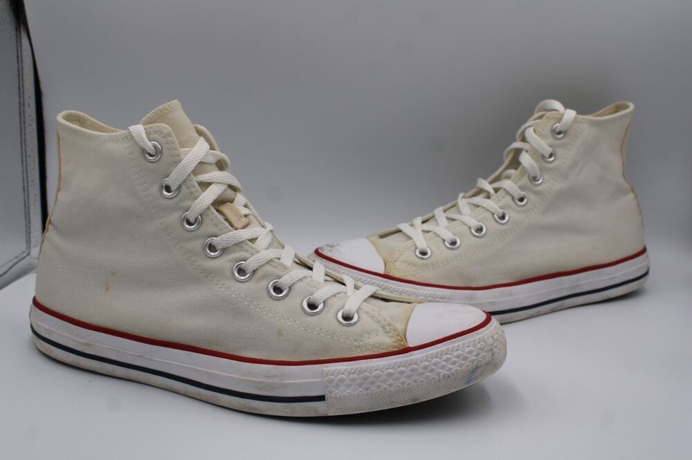 Size 9 - Converse Chuck Taylor All Star Throwback Hi Vintage White - M7650